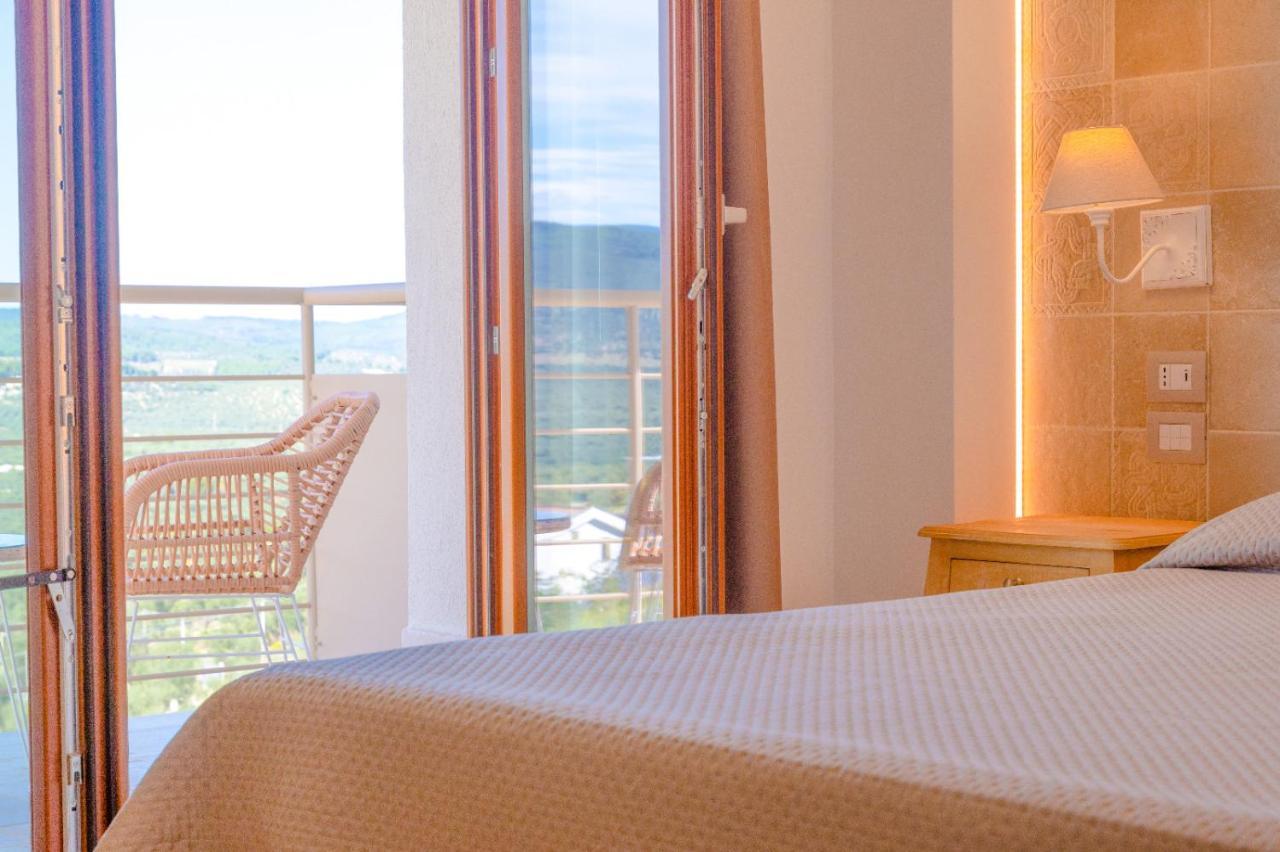 La Posta Del Guardiano Bed & Breakfast Весте Екстериор снимка